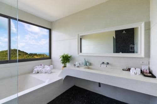 Villa with Sea View