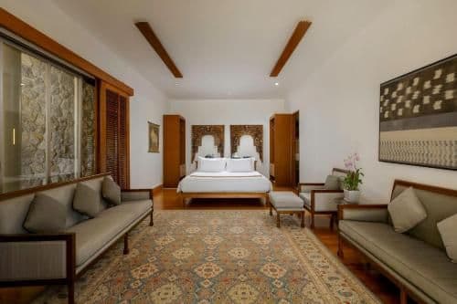Villa with Sea View