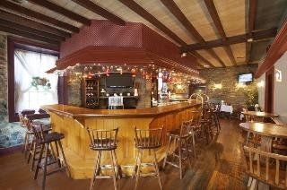 Best Western Plus Revere Inn & Suites3