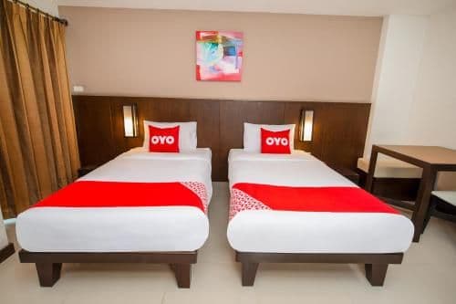 Standard Twin Room