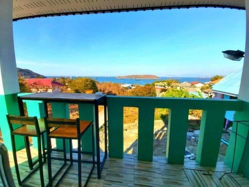 Bungalow with Sea View
