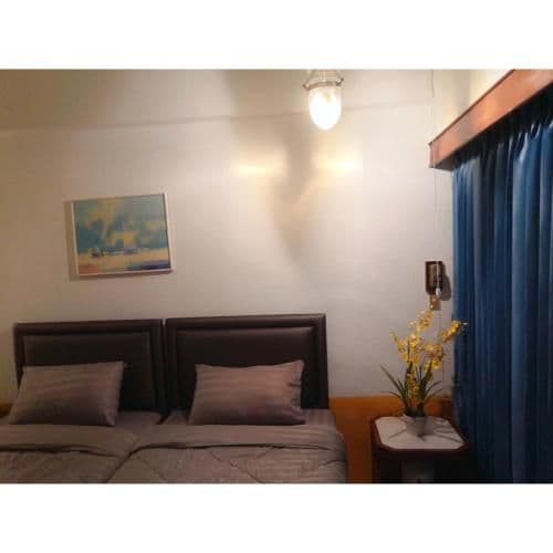 Standard Twin Room with Sea View