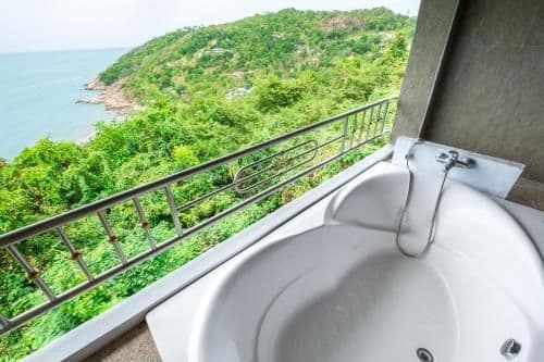Sea View Suite with Spa Bath
