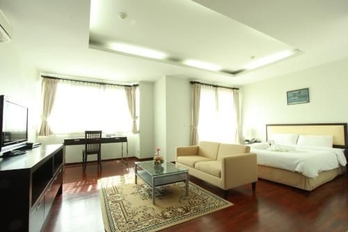 เดอะ พาร์ค 304 เอ็กเซกคิวทีฟ เซอร์วิซ อพาร์ตเมนต์ (The Park 304 Executive Serviced Apartment)0