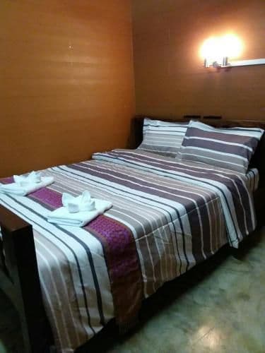 Queen Room with River View