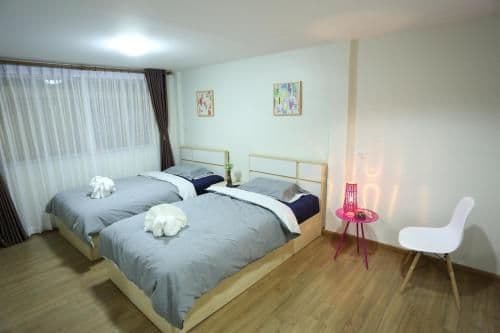 Twin Room with Bathroom