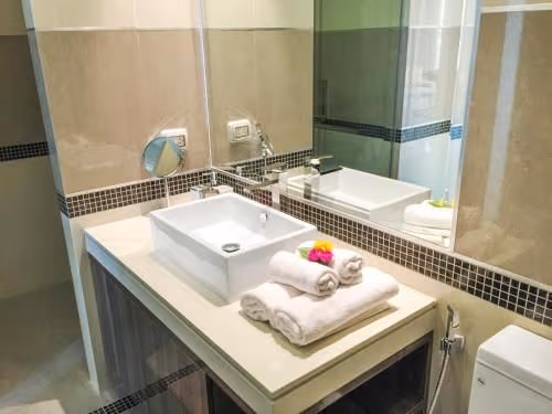 One-Bedroom Apartment (2 Adults + 2 Children)