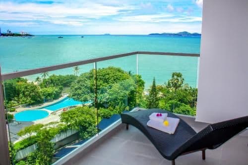 One-Bedroom Apartment (2 Adults + 2 Children)
