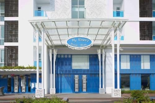Duplex Apartment with Pool Access - B102