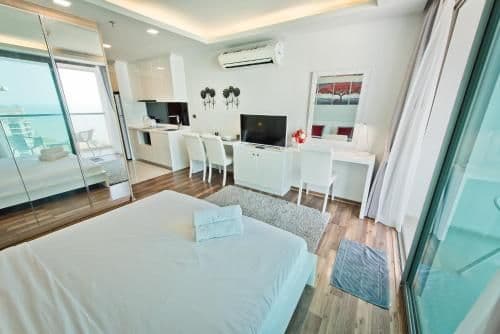 Apartment with Sea View