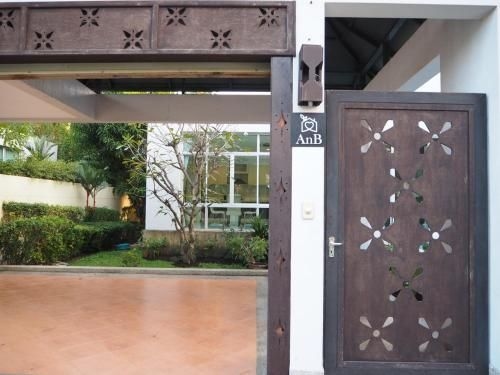 AnB-Glass House pool villa-3BR close to Jomtien beach1