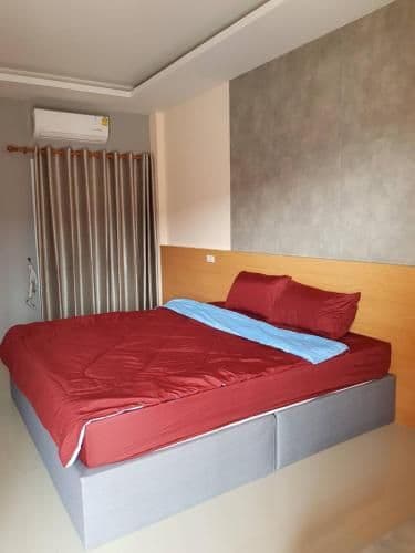 Deluxe Room (2 Adults + 1 Child)