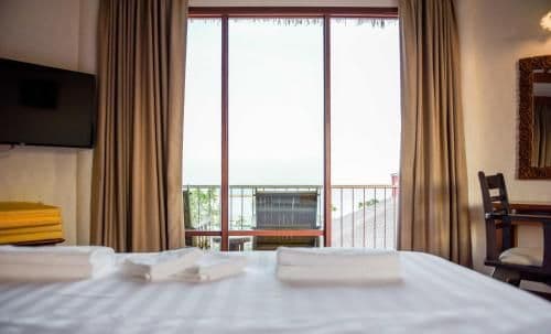 Deluxe Double Room with Balcony and Sea View