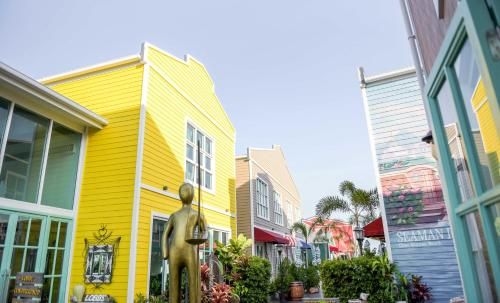 ซีแมน รีสอร์ท (Seaman Resort)1