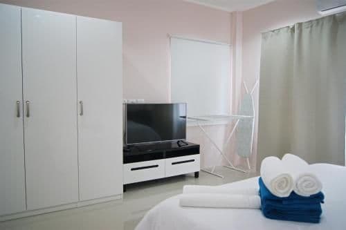 One-Bedroom House