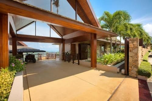 Villa with Sea View