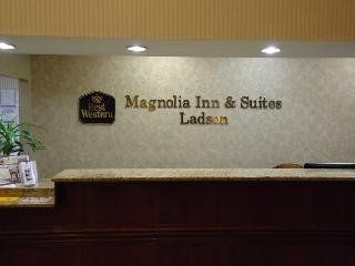 Best Western Plus Magnolia Inn And Suites3