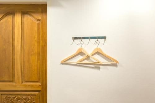 Double Room - No Window