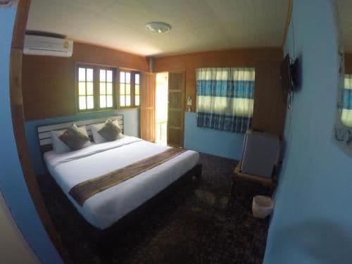 Standard Double Room with Air Condition