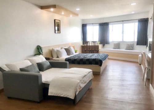Deluxe Apartment