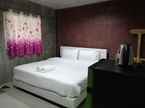 Holiday Home with terrace - Large Bed (King Size)
