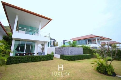 Phu Montra Villa with Ocean View Phu Montra Villa with Ocean View