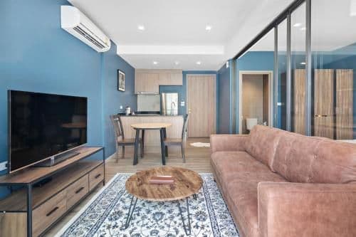 New Indigo Rain HuaHin 2mins walk to beach free wifi