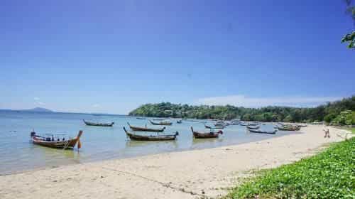 1 bedroom apartment at beachfront Rawai 1 bedroom apartment at beachfront Rawai