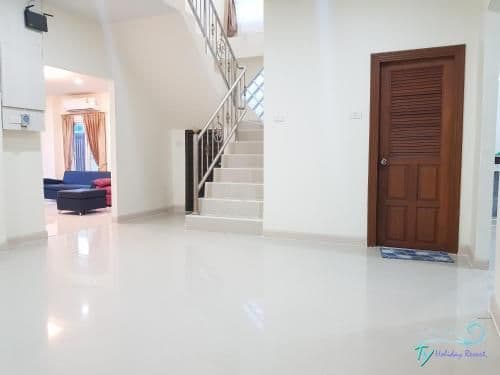 Seven-Bedroom Villa with Private Pool 235