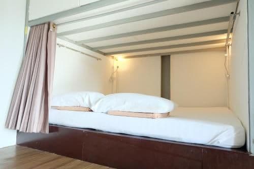 Double Bed in 8-Bed Mixed Dormitory Room