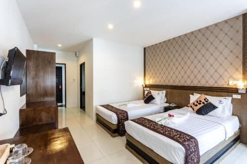 Standard Twin Room