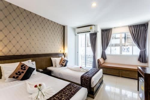 Standard Twin Room