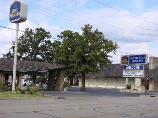 Best Western Chateau Ville Motor Inn0
