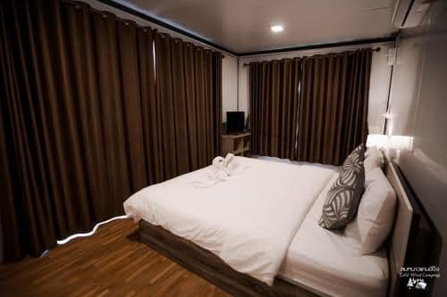 King Room with Mountain View