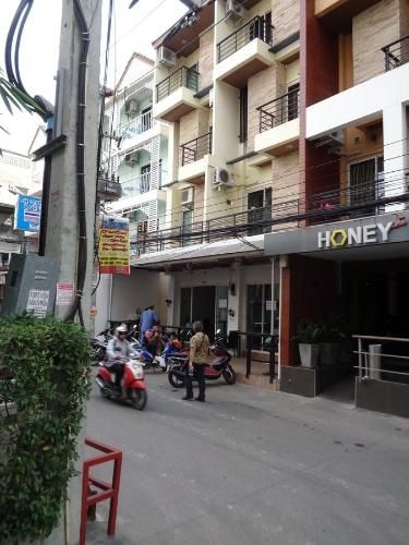 Tuy Knight Guest House3