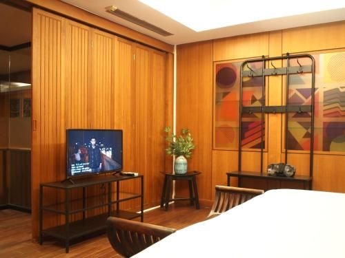 Artery House0