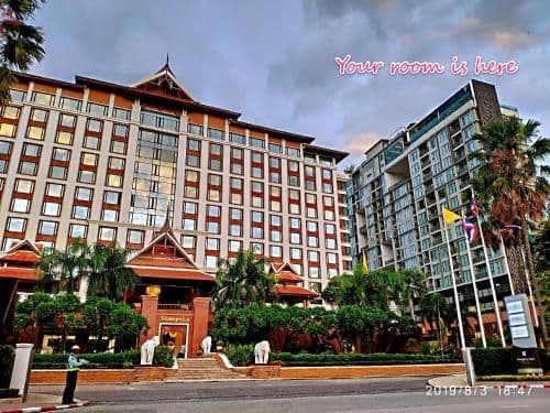Chiangmai Centre/Rooftop Pool/Gym/Near Nightmarket Chiangmai Centre/Rooftop Pool/Gym/Near Nightmarket