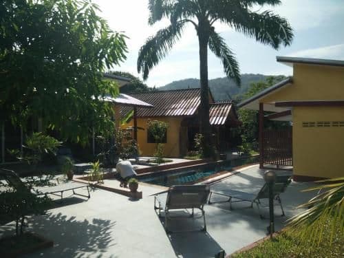 Queen Room with Pool View