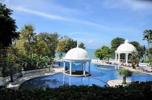 Sky Beach Apartment0