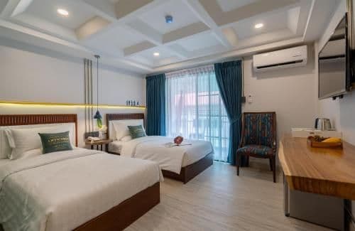 Twin Room with Pool View