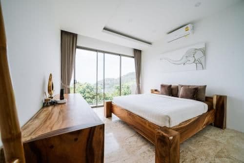 Villa with Sea View