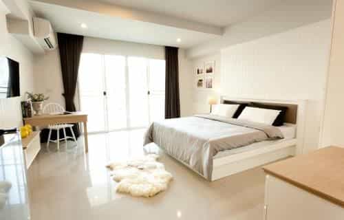 The Eight Serviced Apartment Mahachai