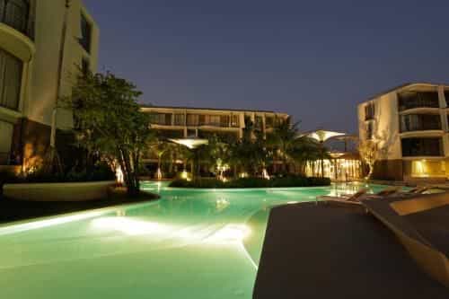 2 BR Hua Hin Beach Front Living 2 BR Hua Hin Beach Front Living