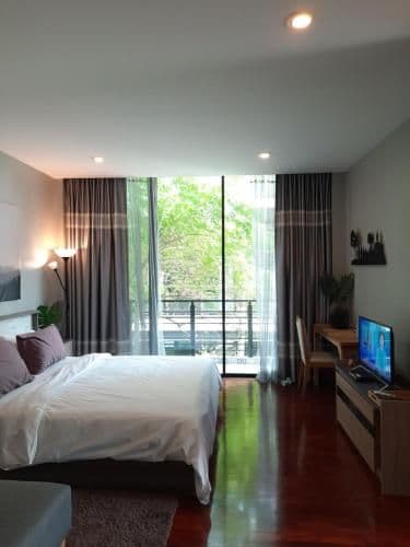 Superior Family King Room with Balcony