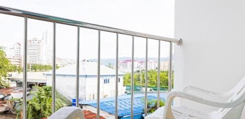 Deluxe Double Room (2 Adults + 1 Child)