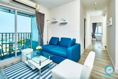 Two-Bedroom Apartment with Sea View