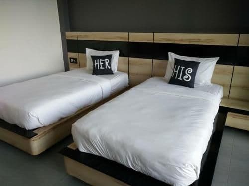 Standard Twin Room