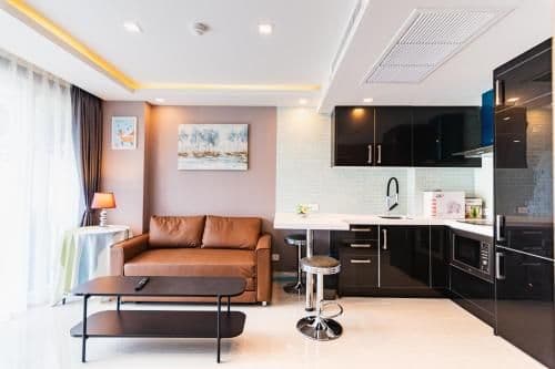 One-Bedroom Apartment