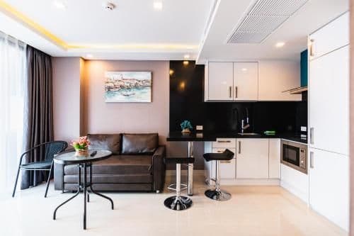 One-Bedroom Apartment