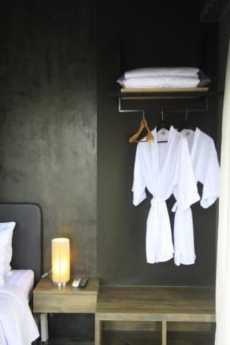 Queen Room with Private External Bathroom